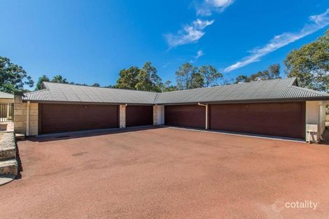 Property photo of 40 Johnson Place Wattle Grove WA 6107