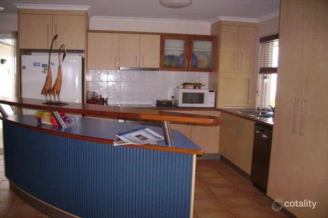 Property photo of 3 Fixter Avenue Kalkie QLD 4670