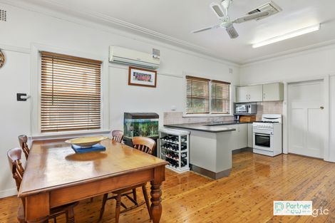 Property photo of 51 Edward Street South Tamworth NSW 2340