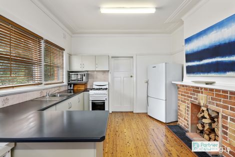 Property photo of 51 Edward Street South Tamworth NSW 2340
