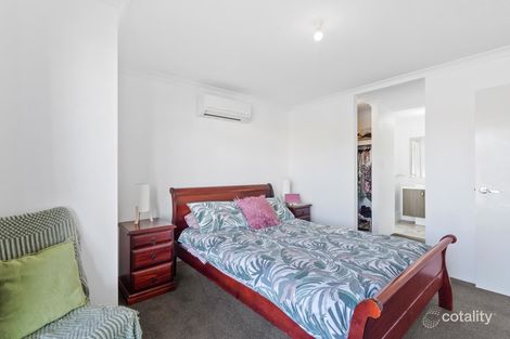 Property photo of 14 Newmarket Road Meadow Springs WA 6210