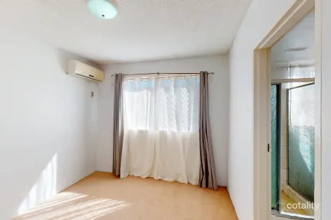 Property photo of 9/10 Macquoid Street Queanbeyan East NSW 2620