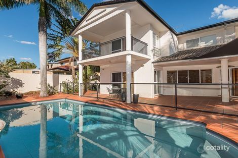 Property photo of 32 Sunset Place Carindale QLD 4152
