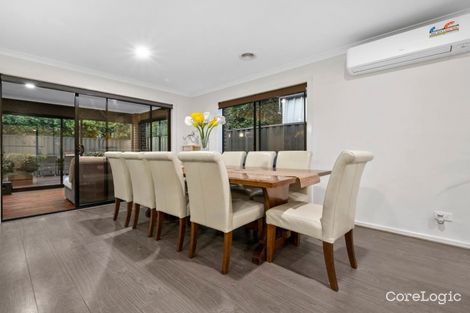 Property photo of 22 Moore Drive Fraser Rise VIC 3336