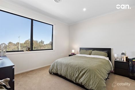 Property photo of 29 Jolimont Road Point Cook VIC 3030