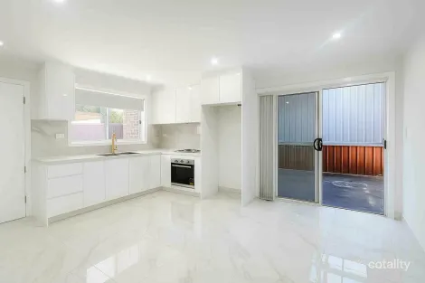 47 Chadwick Cres, Fairfield West, NSW 2165