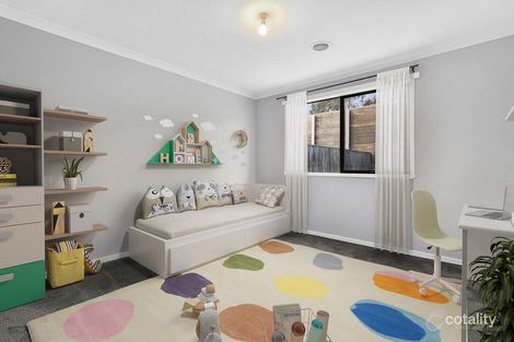 Property photo of 60 Greendale Boulevard Pakenham VIC 3810