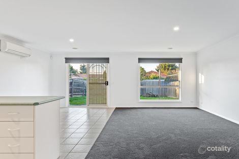 Property photo of 40 Brindalee Way Hillside VIC 3037