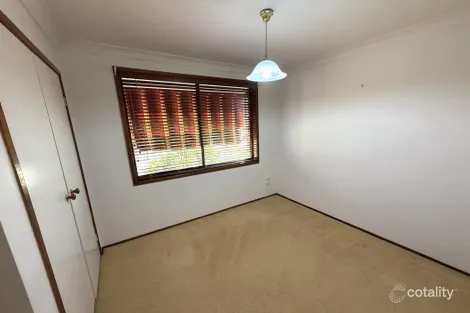 Property photo of 24 Clyde Avenue St Clair NSW 2759