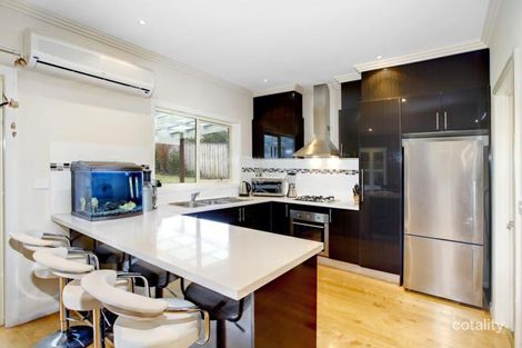 Property photo of 2/28 Fromhold Drive Doncaster VIC 3108
