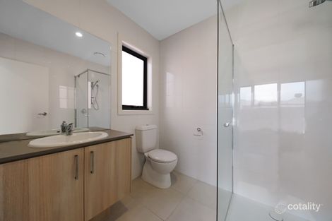 Property photo of 14 Ivanhoe Road Wallan VIC 3756