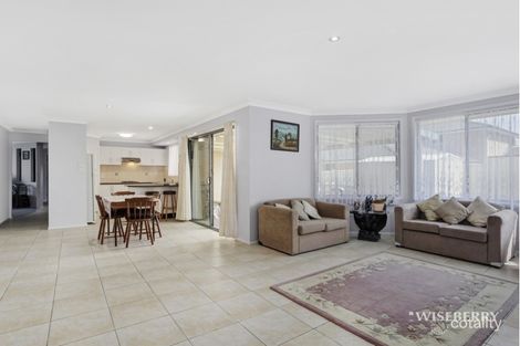 Property photo of 8 Abbey Close Watanobbi NSW 2259