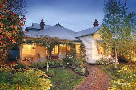 Property photo of 9 Moama Road Malvern East VIC 3145