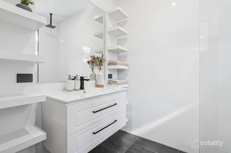 Property photo of 83 Wheatsheaf Road Morphett Vale SA 5162