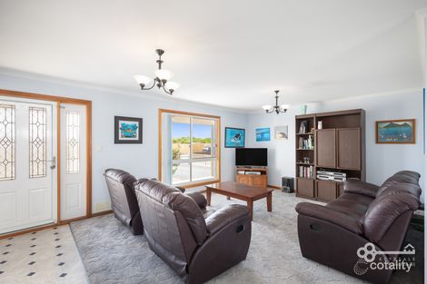 Property photo of 4 Shellsea Court Pelican Point SA 5291