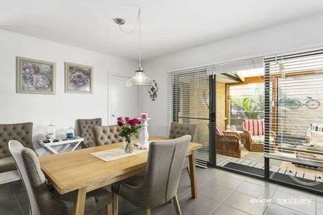 Property photo of 8/21 Central Avenue Tyabb VIC 3913