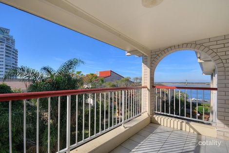 12/282 Marine Pde, Labrador, QLD 4215