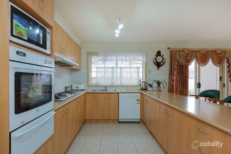 Property photo of 4 Todd Court Roxburgh Park VIC 3064