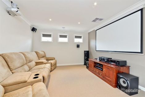 Property photo of 18 Robinia Court Harkness VIC 3337