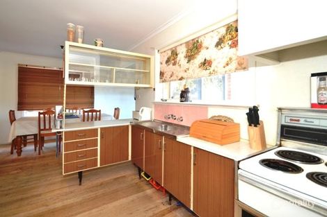 Property photo of 57 Pinehills Drive Greensborough VIC 3088