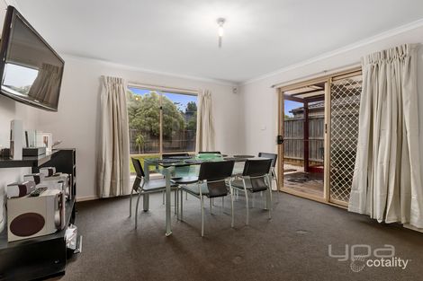 Property photo of 39 Citronelle Circuit Brookfield VIC 3338