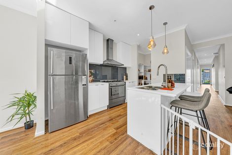Property photo of 4 Ossa Crescent Clyde VIC 3978