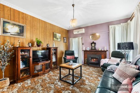 Property photo of 15 Bowser Crescent Wangaratta VIC 3677