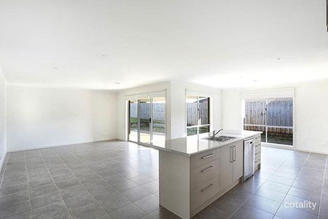 Property photo of 14 Olivia Way Hastings VIC 3915