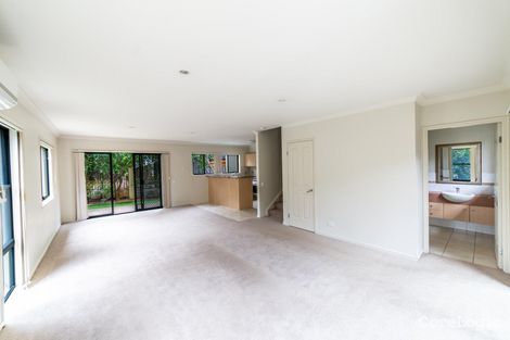 Property photo of 2/5 Northpoint Close Robina QLD 4226