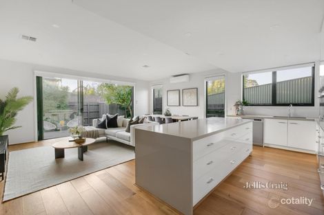 Property photo of 5B Kurrajong Street Bentleigh East VIC 3165