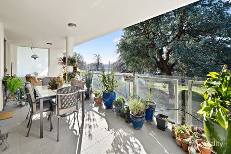 Property photo of 4/3 Bowen Drive Barton ACT 2600