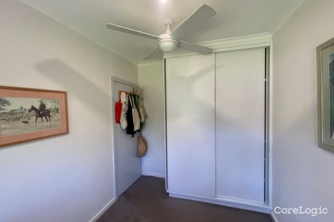 Property photo of 5 Lachlan Close Young NSW 2594