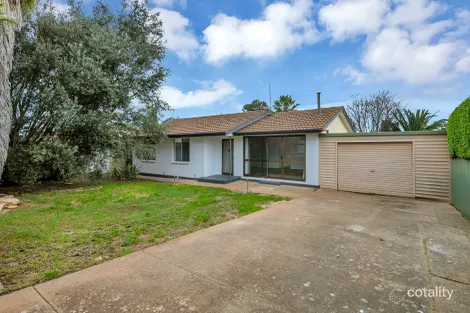 15 WOODLANDS RD, ELIZABETH DOWNS, SA 5113