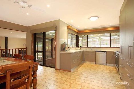 Property photo of 3 Angela Close Eltham North VIC 3095
