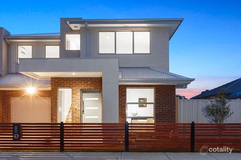 Property photo of 31 Riverside Avenue Avondale Heights VIC 3034