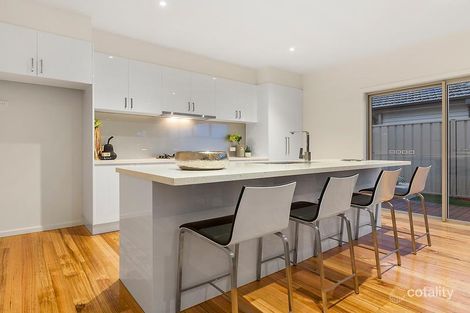 Property photo of 31 Riverside Avenue Avondale Heights VIC 3034