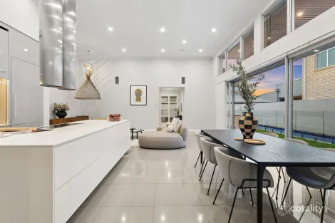 Property photo of 9 Crompton Drive St Clair SA 5011