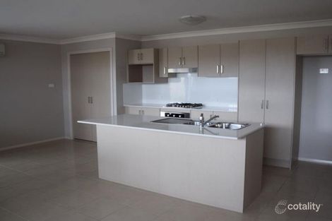 Property photo of 2/22 Ashleigh Street Heddon Greta NSW 2321