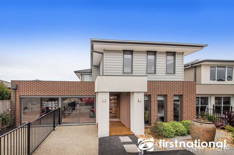 Property photo of 3 Clovelly Way Officer VIC 3809