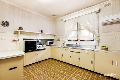 Property photo of 18 Highview Road Preston VIC 3072
