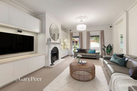 Property photo of 14 Yarraburn Close Bentleigh East VIC 3165