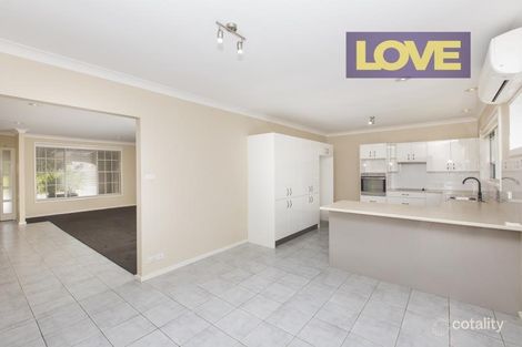 Property photo of 12 Logan Close Macquarie Hills NSW 2285
