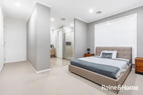Property photo of 85 Dexter Crescent Clyde North VIC 3978