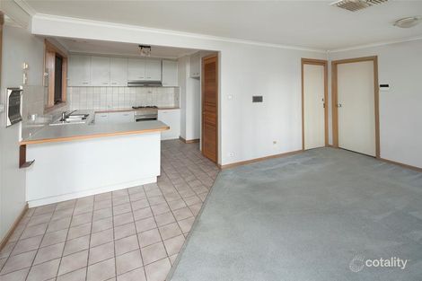 Property photo of 5 Cabinda Drive Keysborough VIC 3173