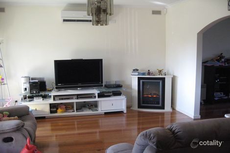 Property photo of 5 Jacinta Way Kings Park VIC 3021