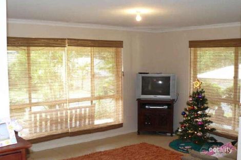 Property photo of 8 Rosa Court Narangba QLD 4504