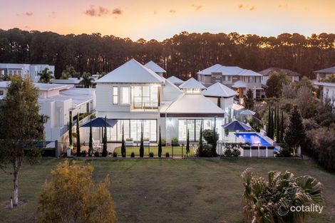 Property photo of 2275 Banksia Lakes Drive Hope Island QLD 4212