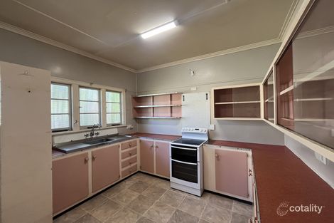 Property photo of 4 French Street Booval QLD 4304