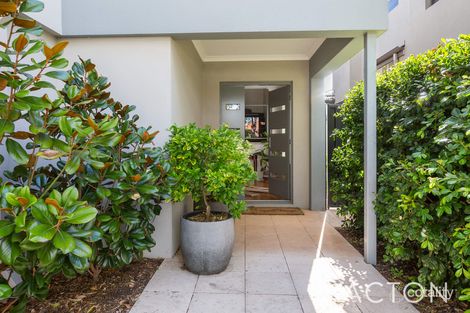 Property photo of 77B Lockhart Street Como WA 6152