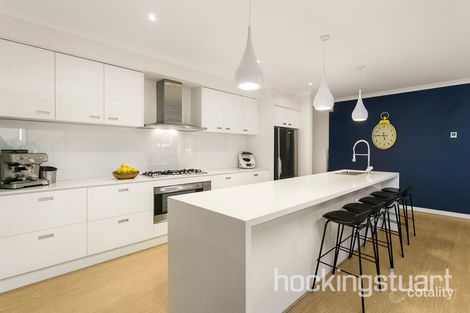 Property photo of 62 Villiers Drive Point Cook VIC 3030